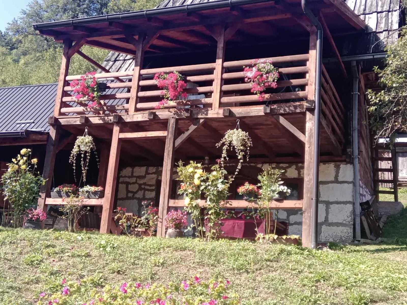 Dedina Kuca 1937 Apartment Mokra Gora Ngoại thất bức ảnh